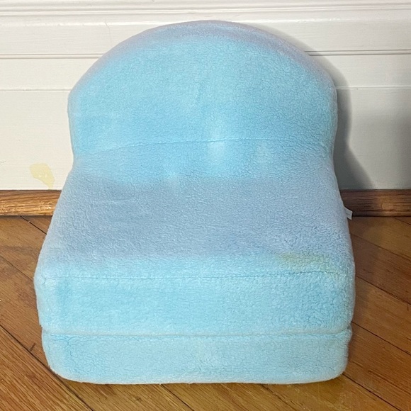AMERICAN GIRL Doll Fold Up Chair Foam Bed Couch Just Like You BLUE - Picture 1 of 6
